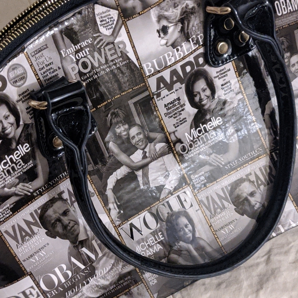 Obama Magazine Covers handbag. - Picture 4 of 11